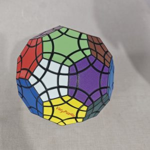 CurvyTutt-V2 1